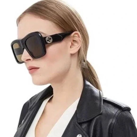 Gucci Black GG0498S Oversized Sunglasses luxury-women-gucci-used-  main image 2